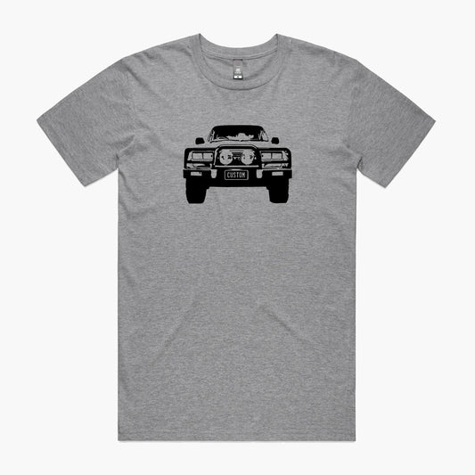 Grey t-shirt with a black Toyota LandCruiser 80 print on the front, with custom number plate.